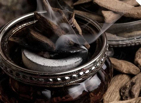 Smoked Cedar + Oud