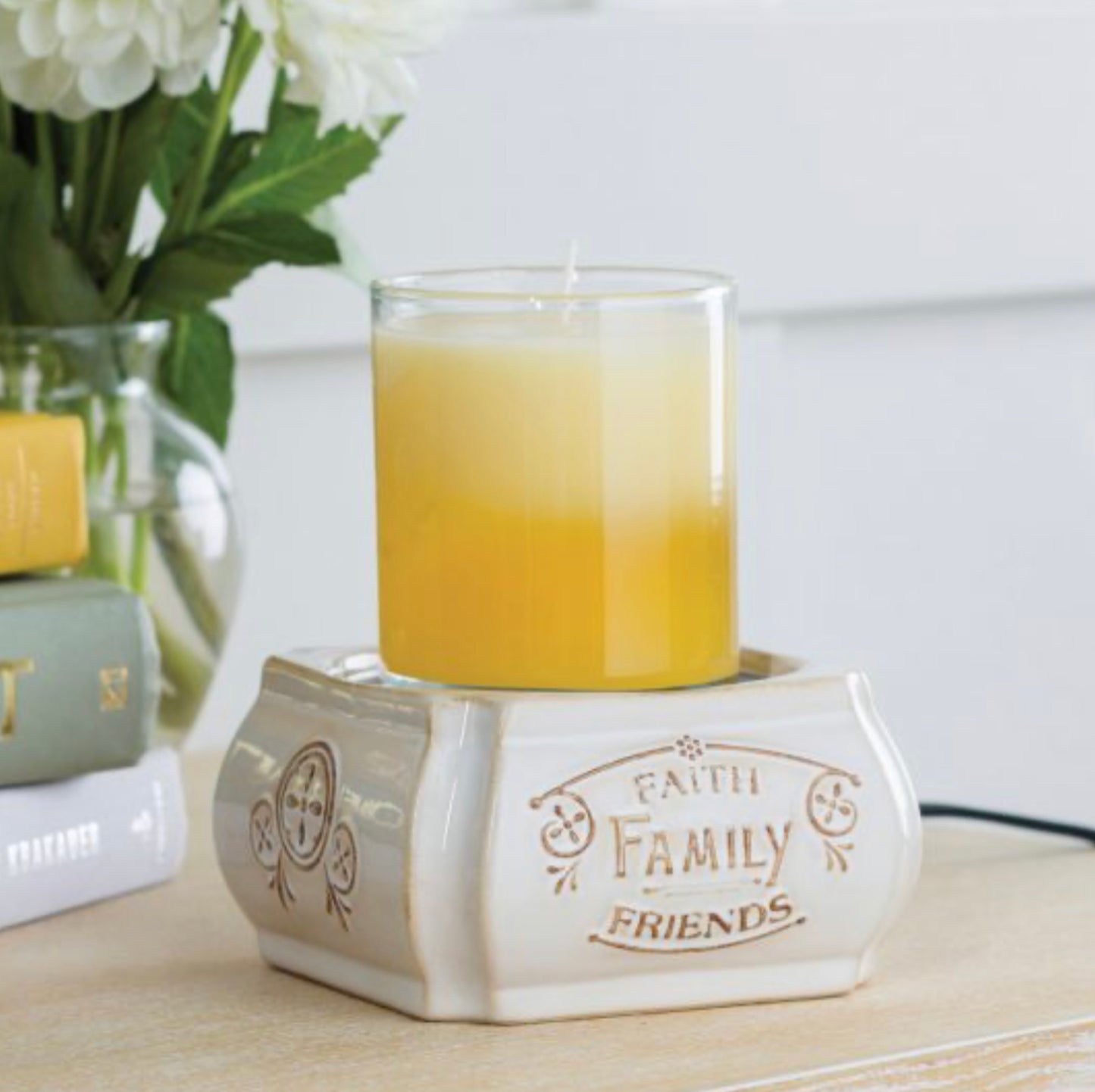 Faith, Family Friends 2-in-1 Classic Fragrance Warmer