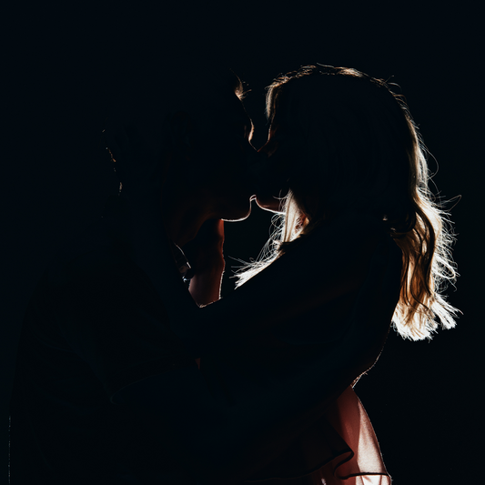 Dark Kiss (inspired by BBW®)